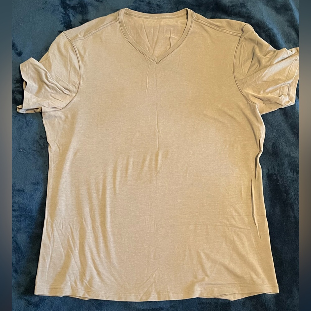 lululemon athletica Short Sleeve Tee